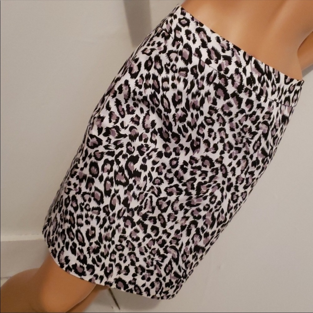 Valerie Bertinelli skirt